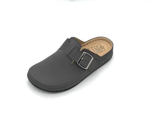 حذاء طبي