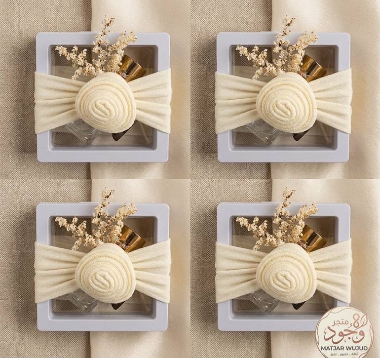 توزيعات مسك +قطعه بخور 12 حبه لون القماش حسب الطلب