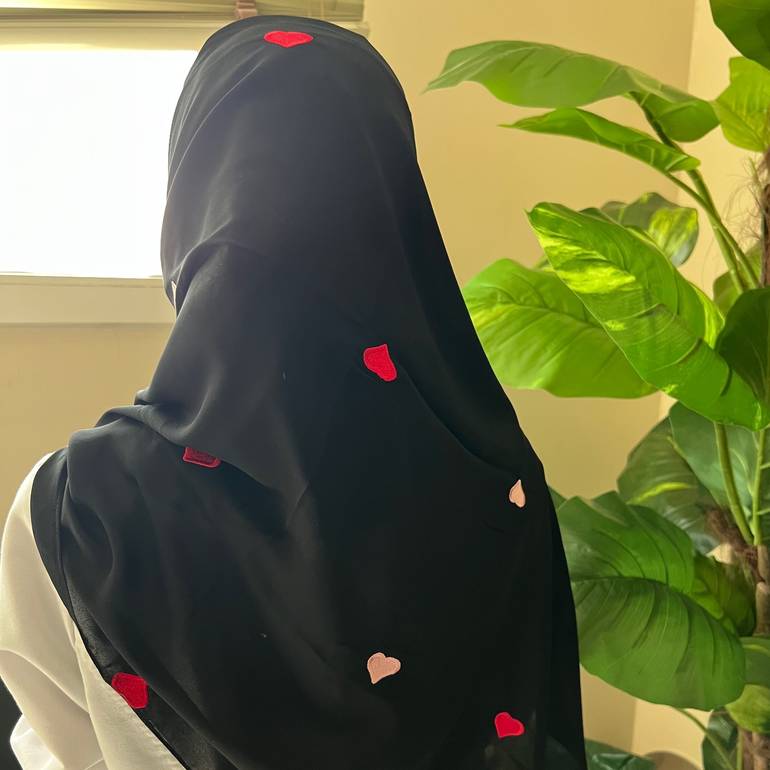 طرحـة القلوب 💓