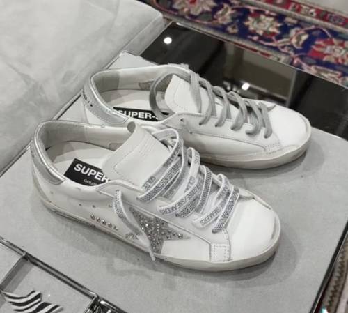 Golden goose shoes كوستمايز 38