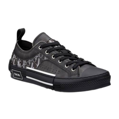 B23 Low-top Sneaker