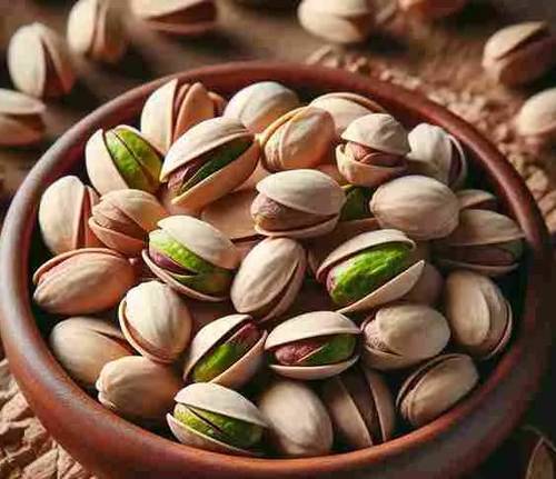 Plain unsalted pistachios