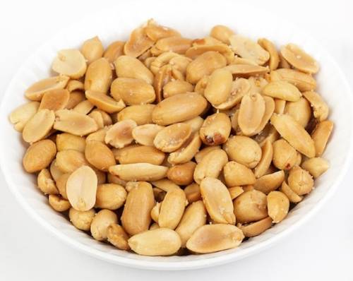 Peanuts in oil
