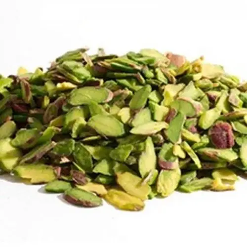 Shredded pistachio slices