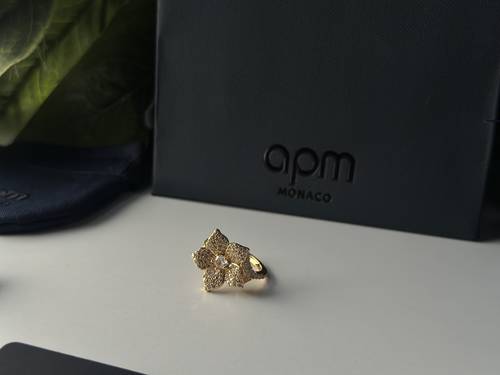 خاتم apm - ذهبي