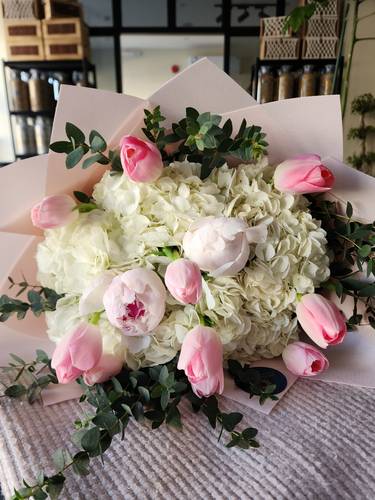 Mix flowers bouquet