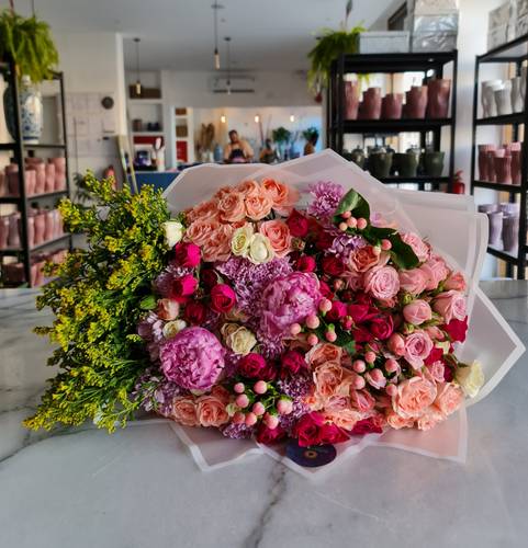 Mix flowers bouquet