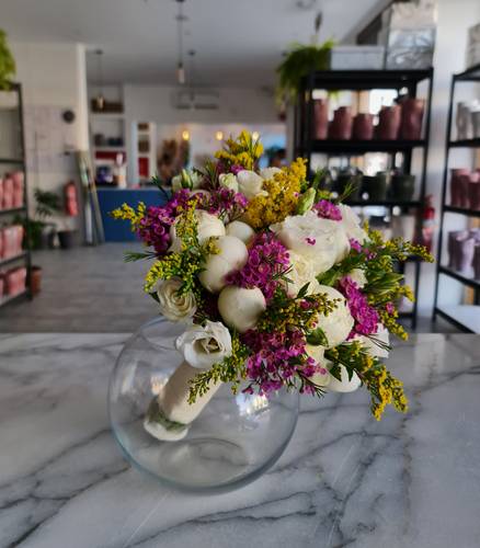 Mix flowers bridal bouquet