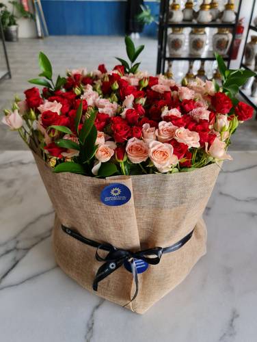 باقة 50 غصن بيبي جوري