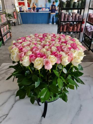 فازه زجاج  150 غصن جوري 