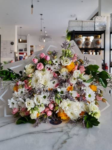 Mix flowers bouquet 