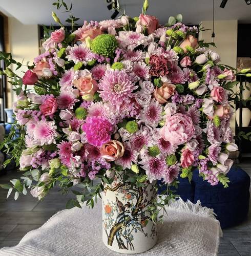  ceramic vase mix flowers