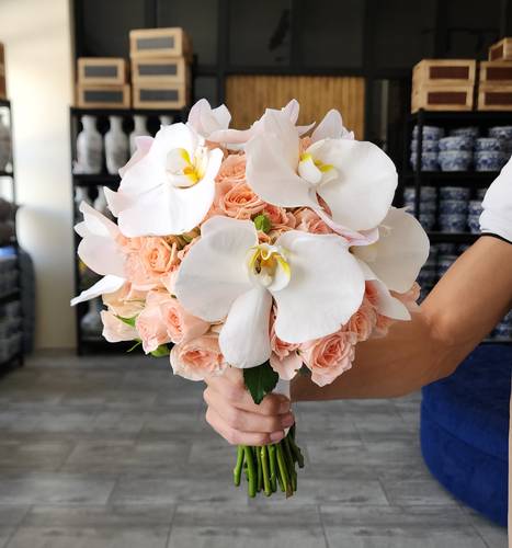 Bridal bouquet 