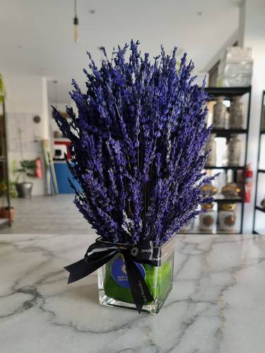 Small glass Vase 10 ×10 cm with 2 bunch lavender 