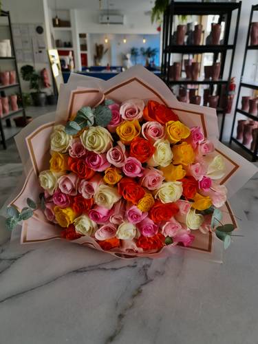 باقة 60 غصن جوري 