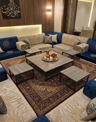 طاولة ارضي  طقم  1+4 رصاصي ر- حواف DY127
