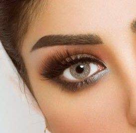 عدسات لارين ميني دير 