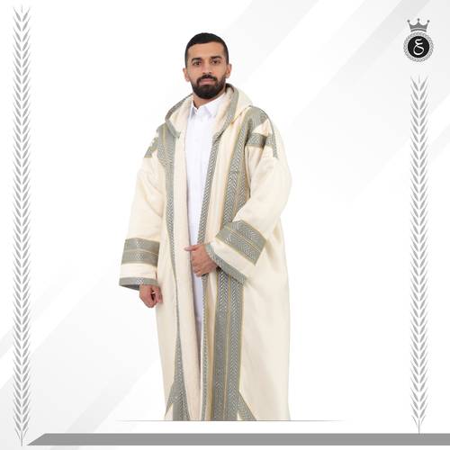 فروة تصميم برونزي أبيض