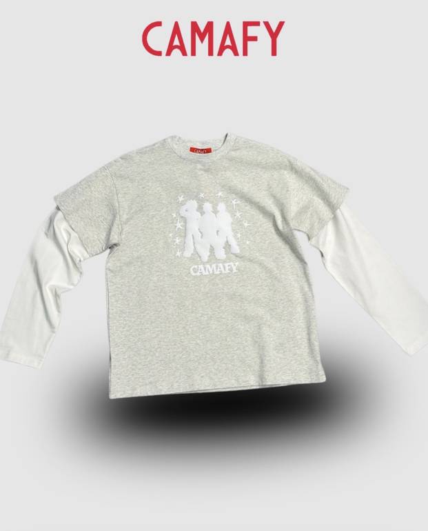 White sweatshirt