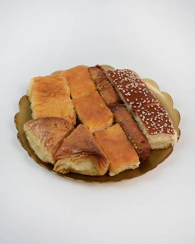 صحن حلا شيرة ( تشكيلة عادية ) 250&nbsp;غرام