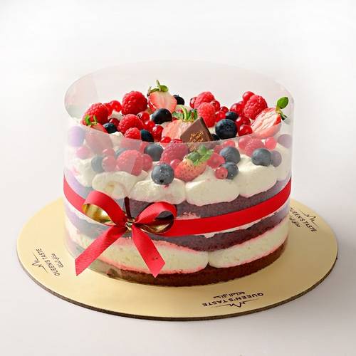 Velvet raspberry cake small