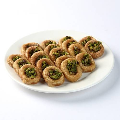 أساور فستق