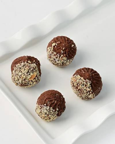 Chocolate almond petit four