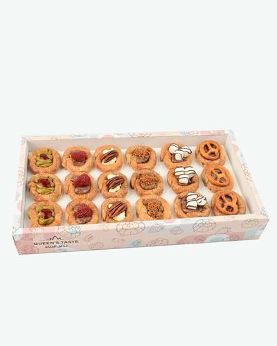 Crispy bracelets box with sauce 1