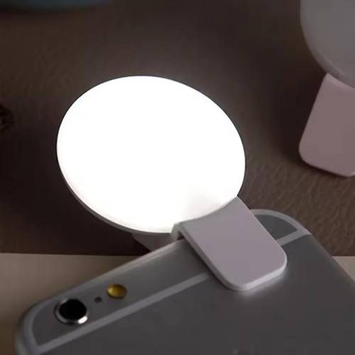 حلقة إضاءة LED Selfie محمولة للهاتف – ثلاث مستويات تعتيم لتصوير احترافي.