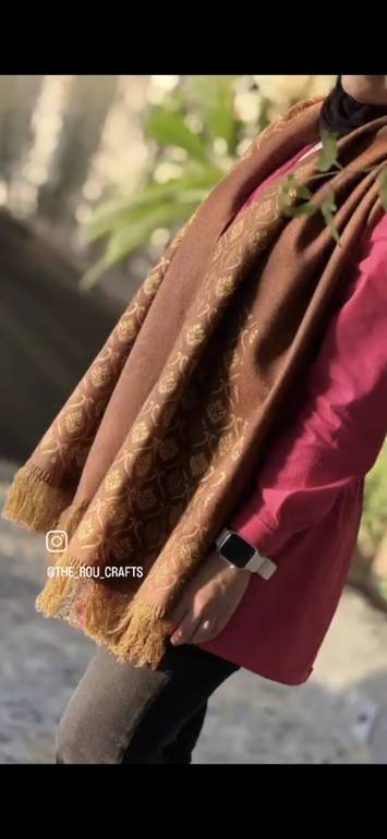Golden Arabisque Shawl
