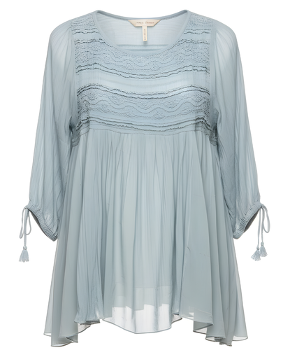 بلوزة بوهيمية  Free People