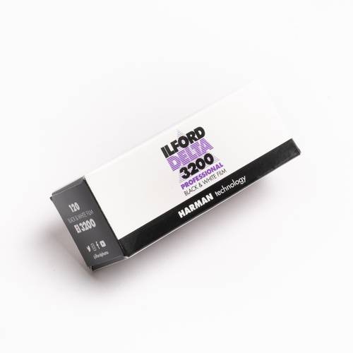 Ilford delta 3200 Black & White Negative Film - 120