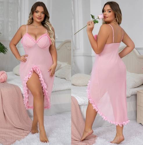 روب نوم بفتحة جانية وظهر كاشف