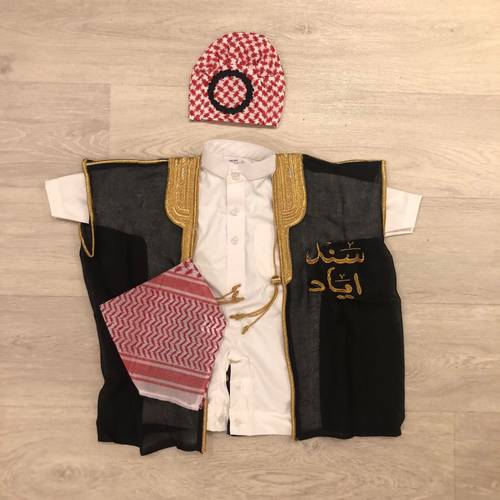 بكج ٤ قطع مواليد بشت مطرز - شماغ احمر