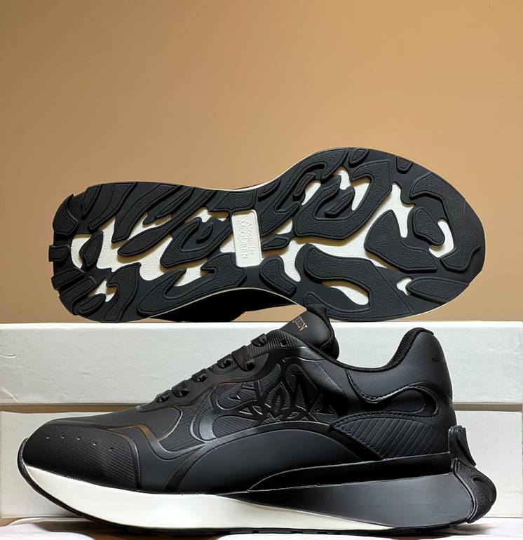 Alexander McQueen Sprint Runner