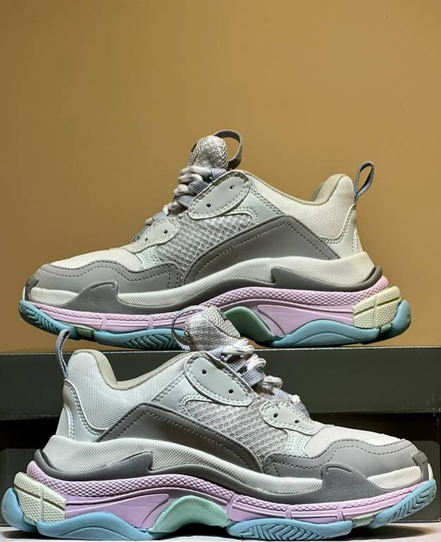 Balenciaga Triple S - Multicolor