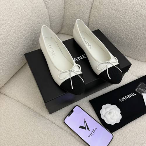 Chanel ballerina