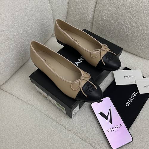 Chanel Black Leather and Patent CC Cap Toe Bow Ballet Flats  