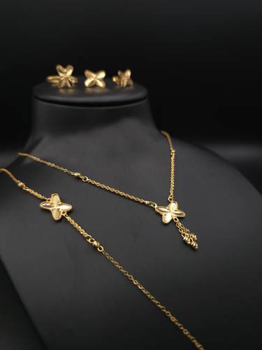 طقم ذهب عيار 21