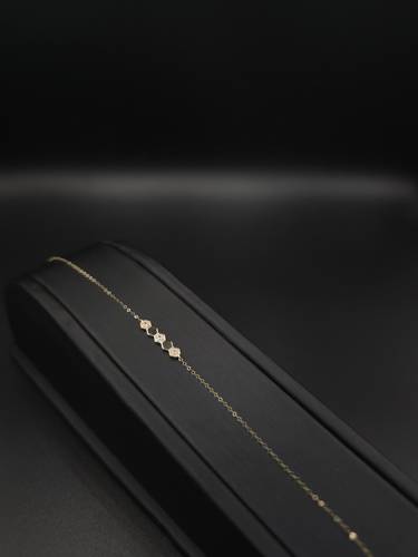 سوارة ذهب عيار 18