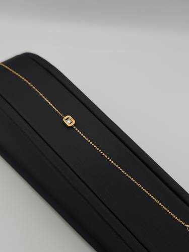 سوارة ذهب عيار 18
