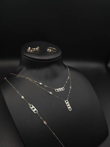طقم ذهب عيار 18