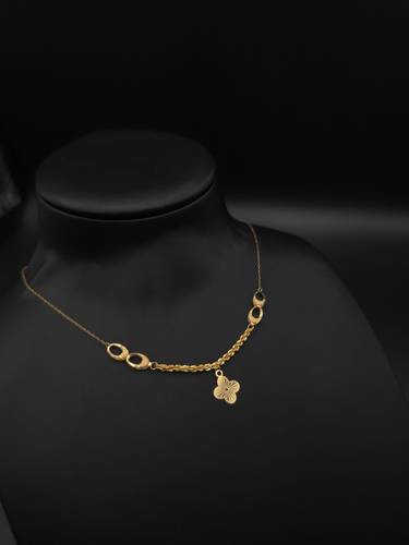 عقد ذهب عيار 21
