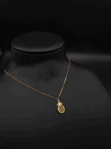 عقد ذهب عيار 21 