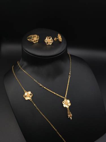 طقم ذهب عيار 21