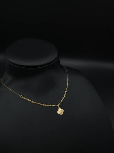 عقد  ذهب عيار 21