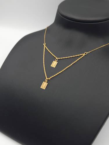 عقد ذهب عيار 21