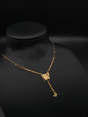 عقد ذهب عيار 21