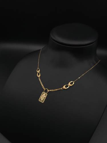 عقد ذهب عيار 21