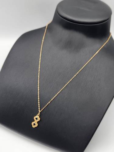 عقد ذهب عيار 21